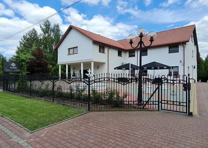 Osrodek Wypoczynkowy Zacisze Hotel Domki Letniskowe Noclegi Solec nad Wisla, Polska