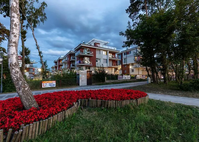 Apartament 7M z Basenem w jednym budynku Klifowa Rewal BON TURYSTYCZNY !!!