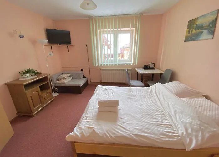 Gościnne Pod Jaworem - Obok Pięknego Szlaku Wzdłuż Rzeki