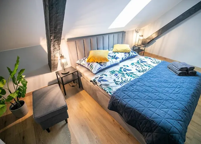 Loft 33
