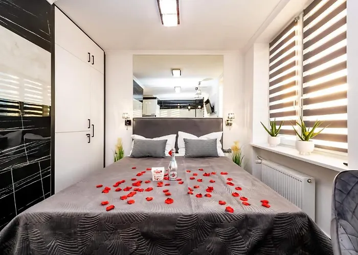 Apartament Lipowa Love Rooms