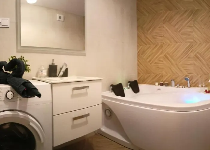 Apartament z Sauna i Jacuzzi Radom, Polska