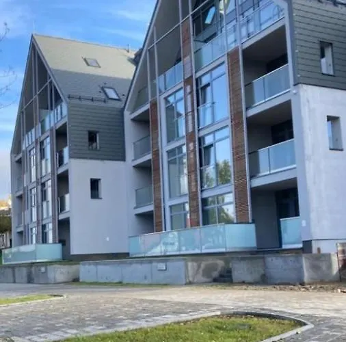 Nowoczesny Apartament z widokiem na jezioro