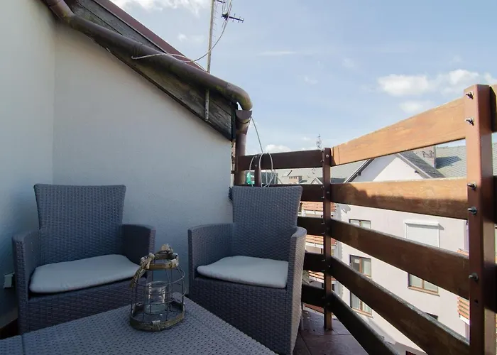 Holiday Home Neptun 12 dwupoziomowy, 2 łazienki, 2 sypialnie, balkon