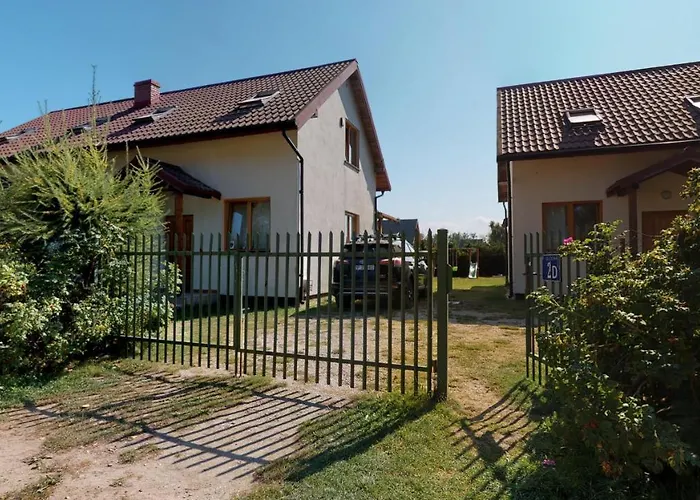 Domki Bliźniaki Z OGRZEWANIEM