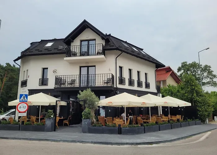 KWARC Restauracja&Pokoje owe