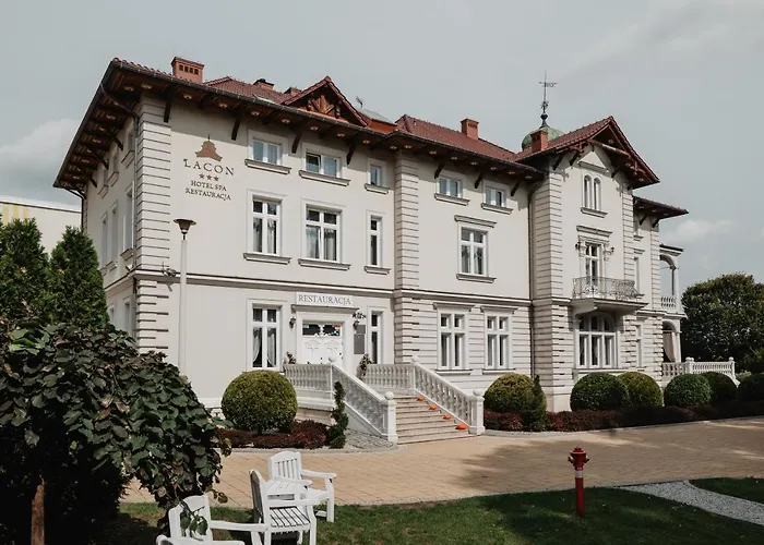 Pałac Lacon