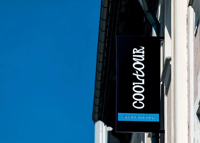 Cooltour
