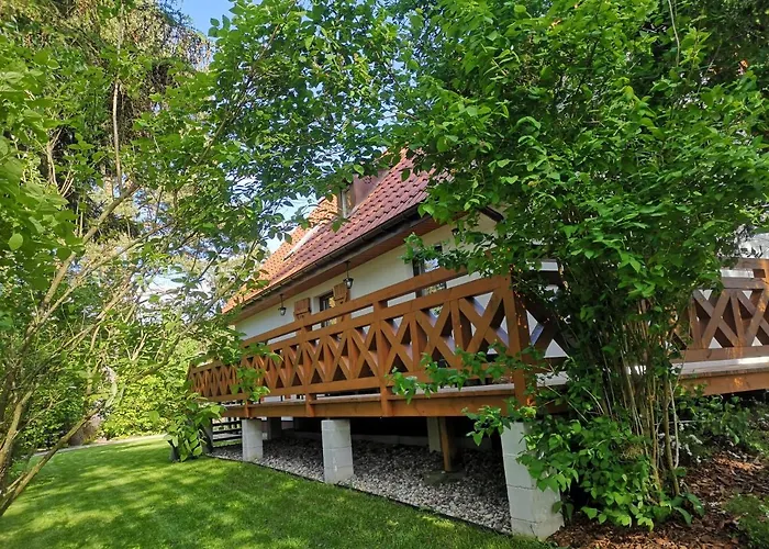 Bajkowy Domek Nad Samym Jeziorem
