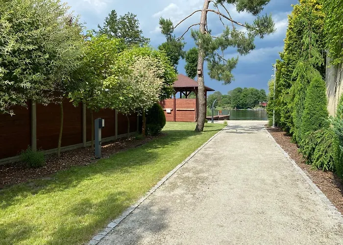 Z Prywatną Plażą