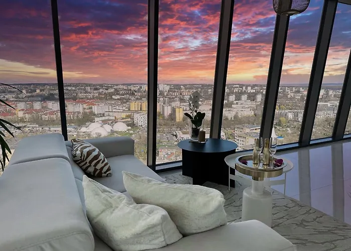 White Sky 20 Hanza Tower- Free Parking