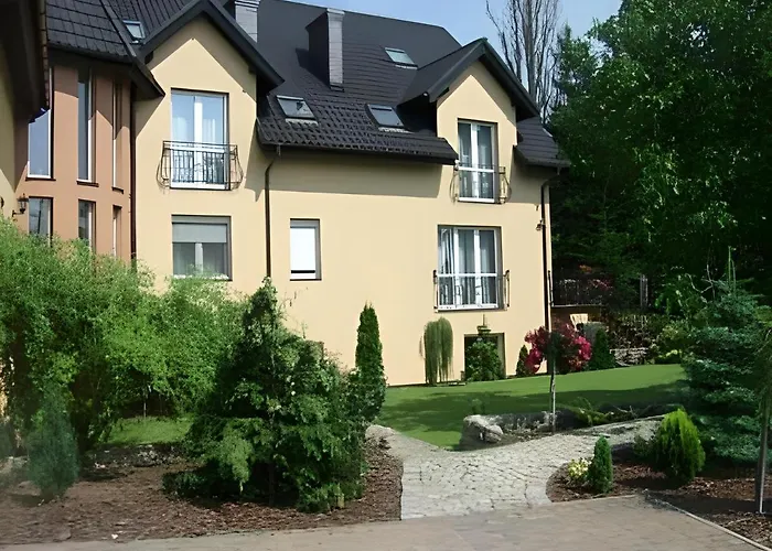 Zieliniec Poznań B&B
