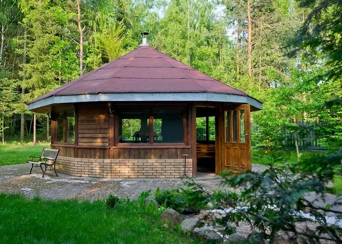 Sokoli Dwór