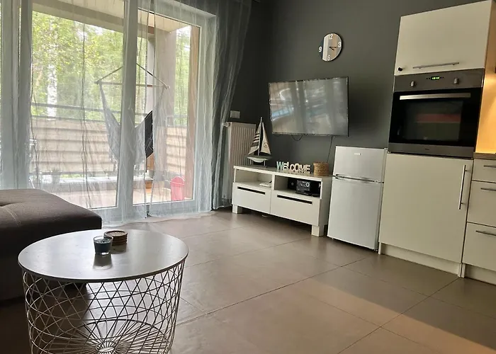 Apartament Przy Lesie Międzywodzie, Polska