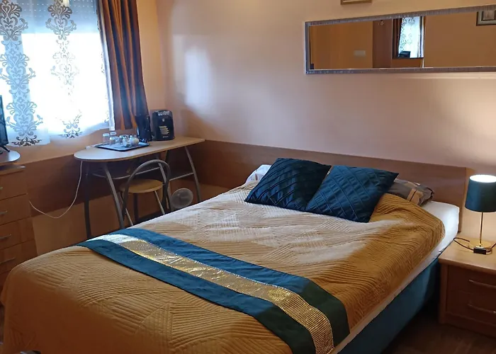 Vanilla Pokoje I Apartamenty Nad Brzegiem Jeziora