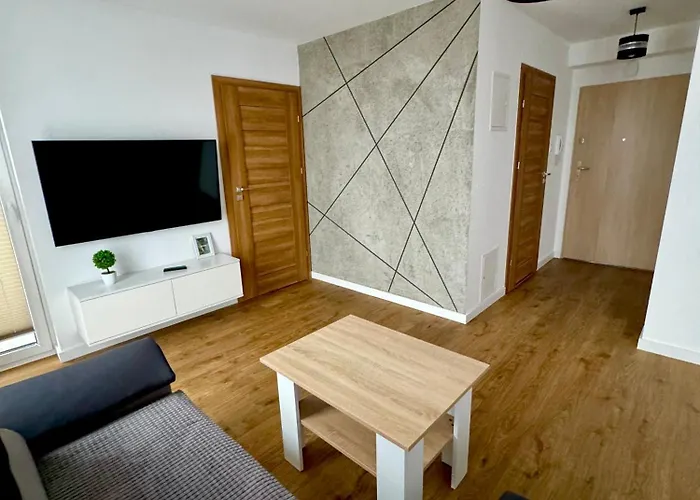 Jurajska Plaza - Nowoczesny apartament z osobną sypialnią, KLIMATYZACJA, Parking prywatny GRATIS - Kielce, Polska