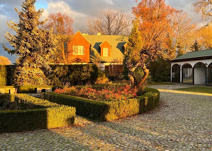 Willa Ledowohouse Vintage Own Golf Course, Kids Friendly Ledowo , Polska