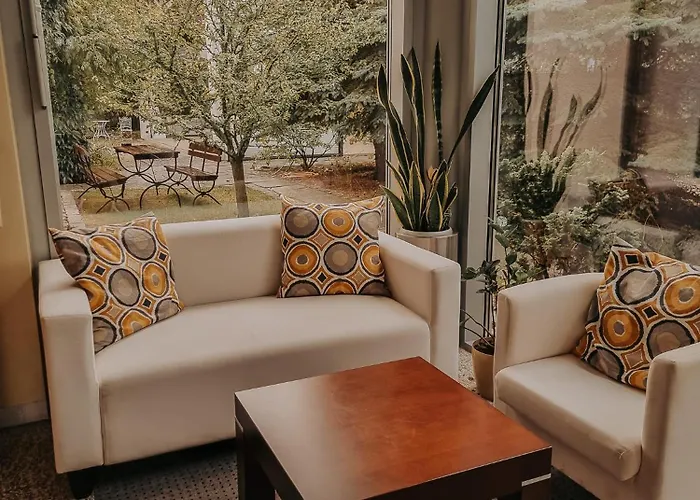 Azyl