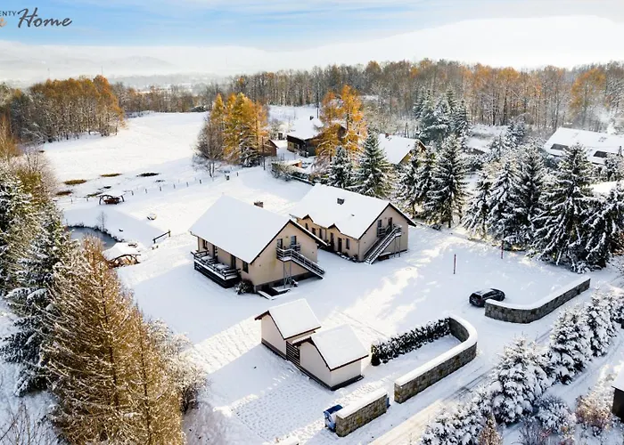 Apartamenty Czerwony Dworek Mysłakowice, Polska