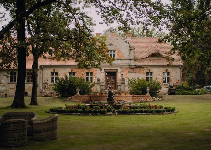 Żabi Dwór - Hotel, Restauracja, Spa