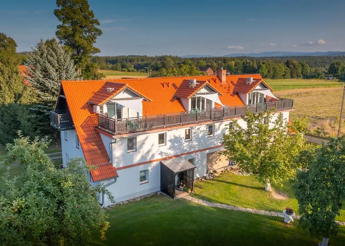 Bed and Breakfast Dom w Domu Gajowka , Polska