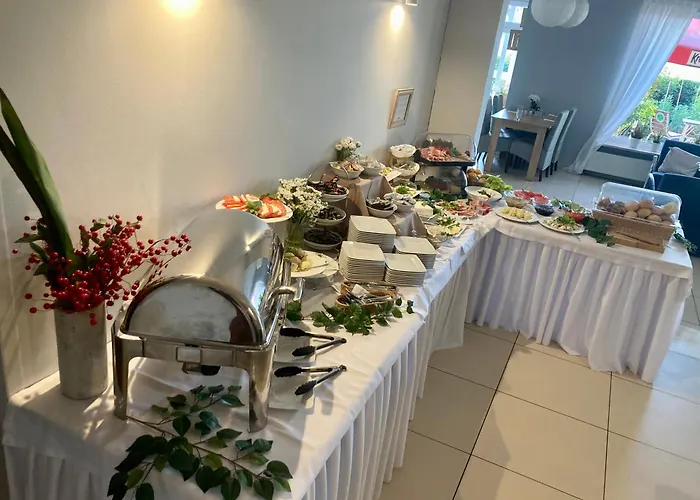 Hotel Solec, Polska