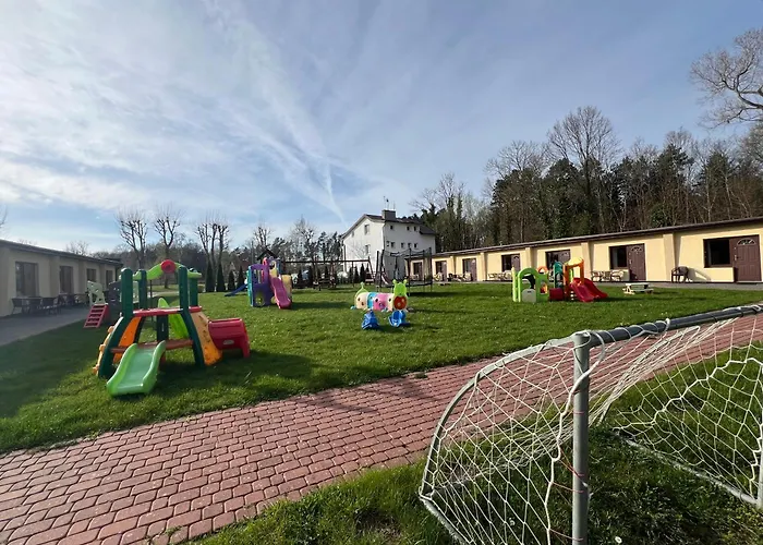 Pokoje Do Wynajecia "Pod Wydmami" Sarbinowo Przy Plazy , Plac Zabaw , Rowery