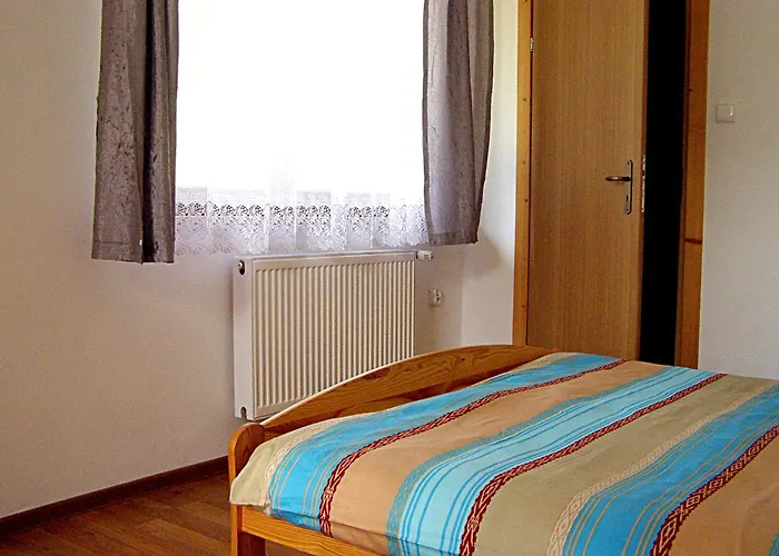 Dom Gościnny Na Skolach Gliczarów, Polska