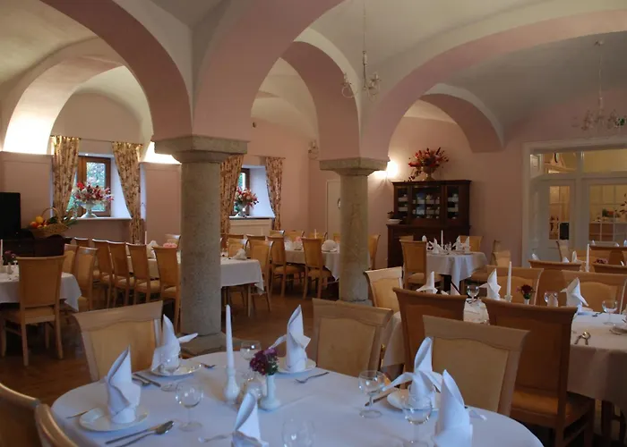 Hotel Karczyce, Polska