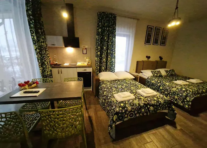 Tajemniczy Ogród Szczytna - Restauracja i noclegi, Polska