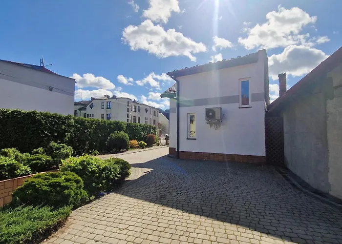 Apartament w centrum Piwnicznej