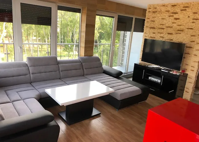 Apartamentowiec Amon przy plaży 16 i 19