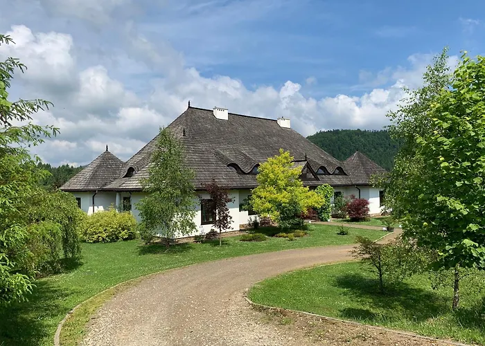 Dwór Na Wrzosowisku