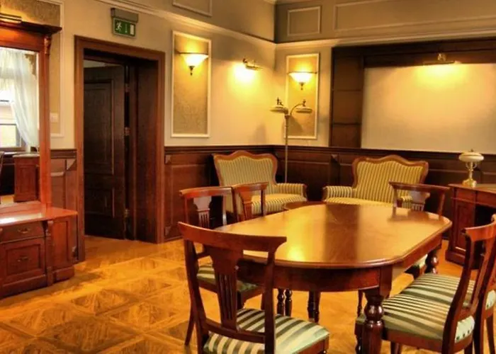 Bed and Breakfast Resursa Zyrardow, Polska
