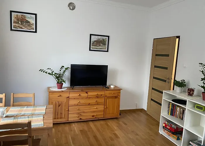 Apartament przy Parku Czartoryskich II - Faktury VAT - parking