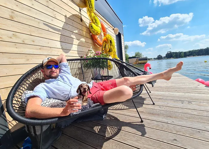 Costa del Kryspi Całoroczne Apartamenty na Wodzie
