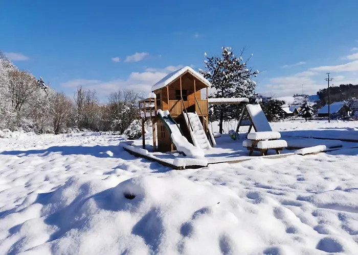 OSADA PODRÓŻNIKA - Tel 883-198-802 Całoroczne Domki W Bieszczadach