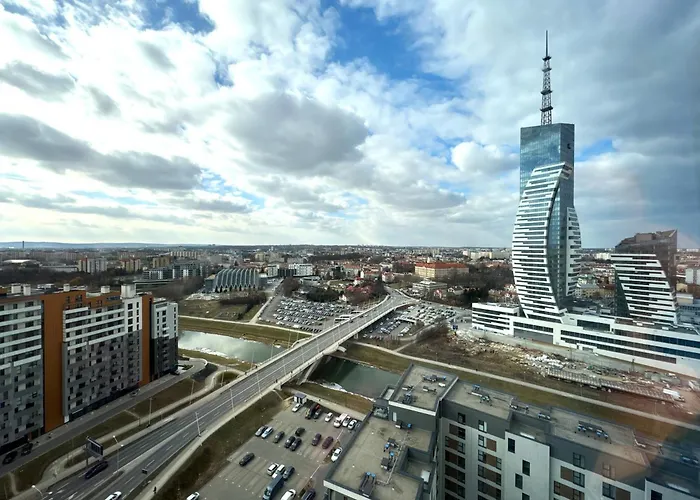 Panorama Capital Black