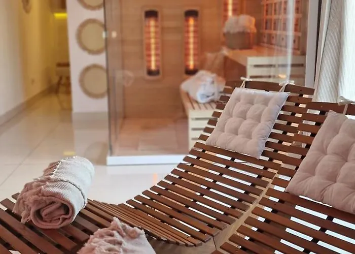 LOVE Ceglana 1 A Sauna,, jaccuzi Dla Dwojga Na Wyłączność
