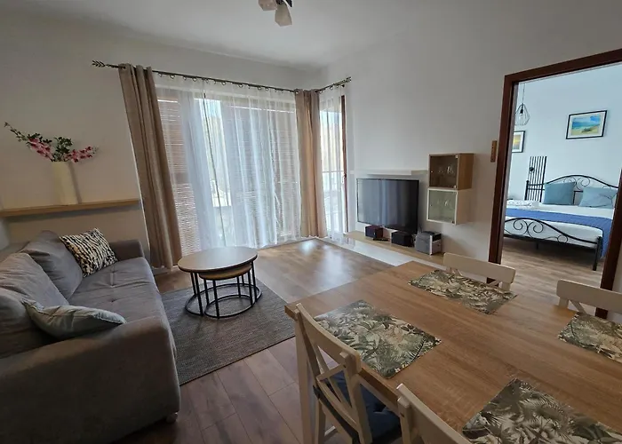 Apartnet y Baltic Park Promenada Parking