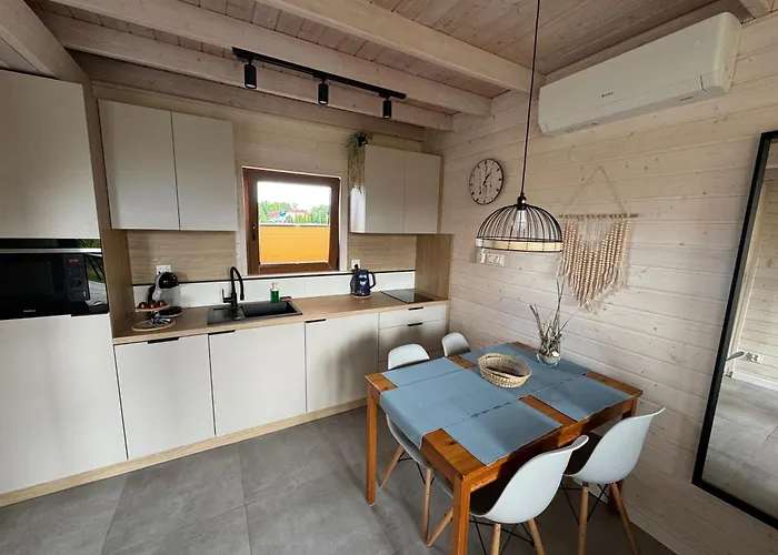 Koralia Domki i Apartamenty Basen z podgrzewaną wodą Sarbinowo, Polska