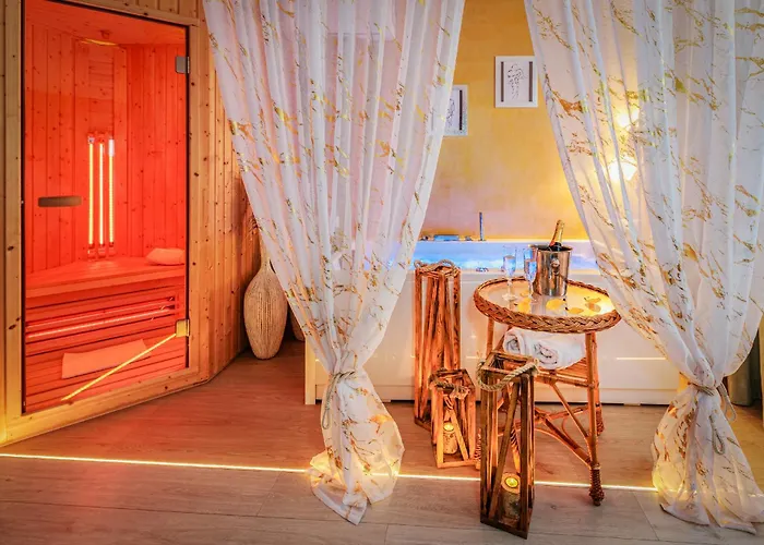 Elegante Apartments&Jacuzzi Władysławowo - Adults Only