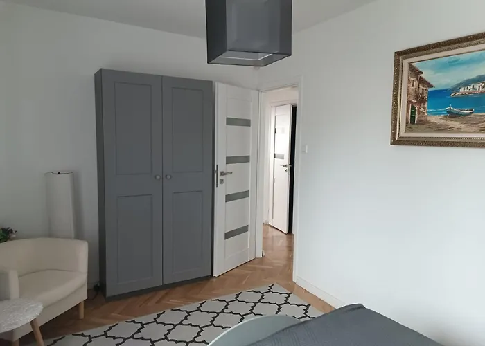 ul.Powstania Wielkopolskiego 18