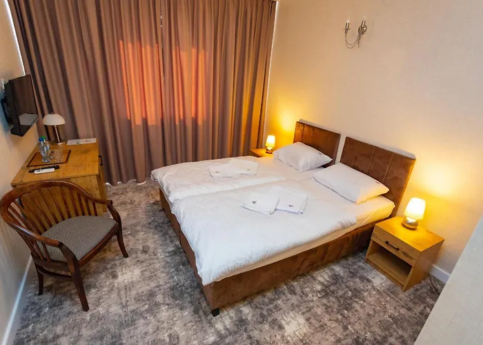 Hotel Trzy Podkowy Biskupiec , Polska