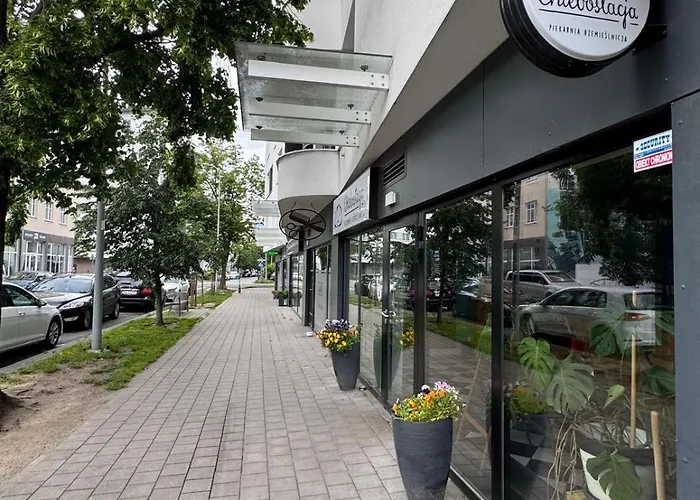 Luksusowy penthouse z jacuzzi i widokiem na morze