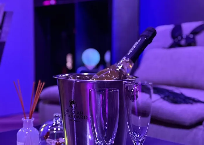 BDSM SWING KLIMA Apartamenty Lustra super wygodne łóżko , huśtawka ,dla dorosłych ADULTS ONLY