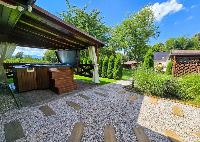 Domek pod Świerkami&Jacuzzi