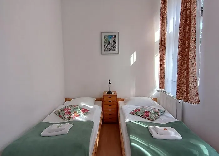 Dworek pod świerkami