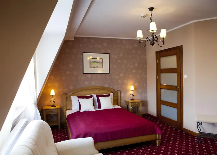 Hotel i Restauracja Pod Orłem Kartuzy, Polska