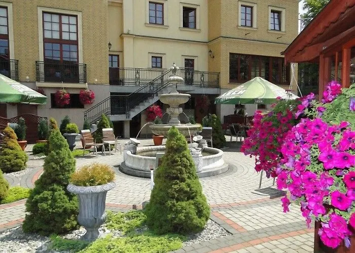 Hotel Palac Wisniewski